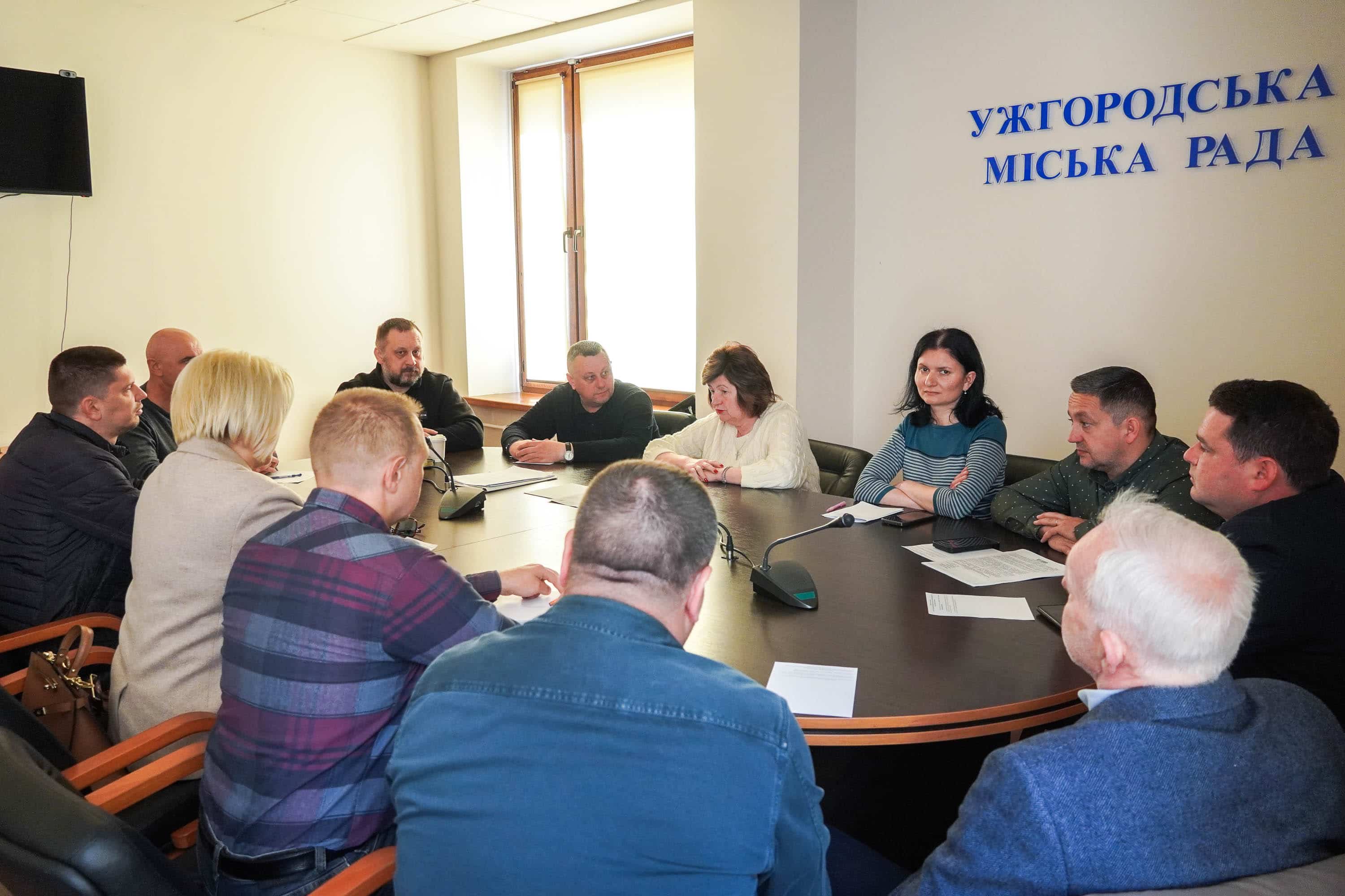 Для організаторів та підприємців: в Ужгородській міськраді роз’яснили порядок проведення ярмарків